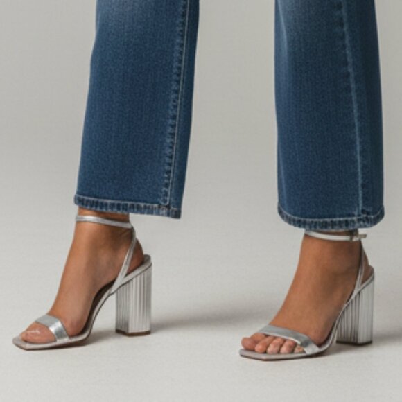 ANTHROPOLOGIE SCALLOPED BLOCK HEEL STRAPPY SANDALS - Picture 8 of 9